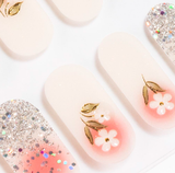 Pink Daisy Gel Nails
