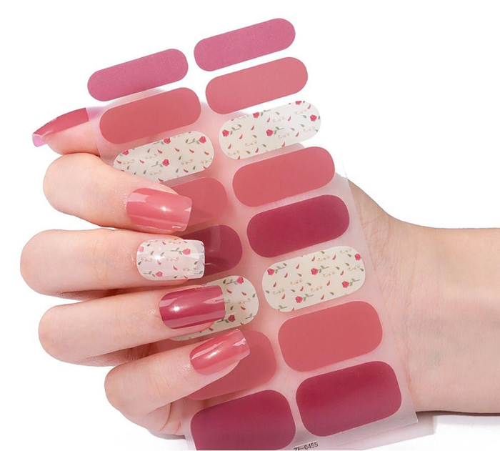 Mini Rose Gel Nails