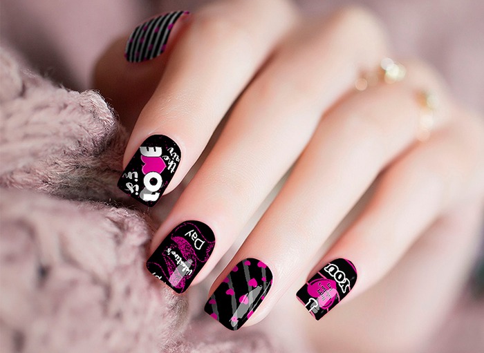 Valentine's Day Nail Wraps
